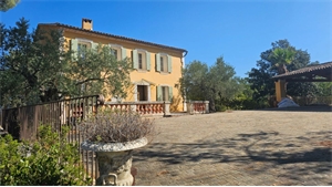 bastide à la vente -   83720  TRANS EN PROVENCE, surface 3900 m2 vente bastide - UBI444465398